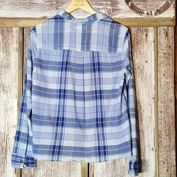 NEW Hollister 100% cotton lightweight raw hem plaid button down medium N… - Picture 2 of 7